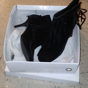 Shoe's